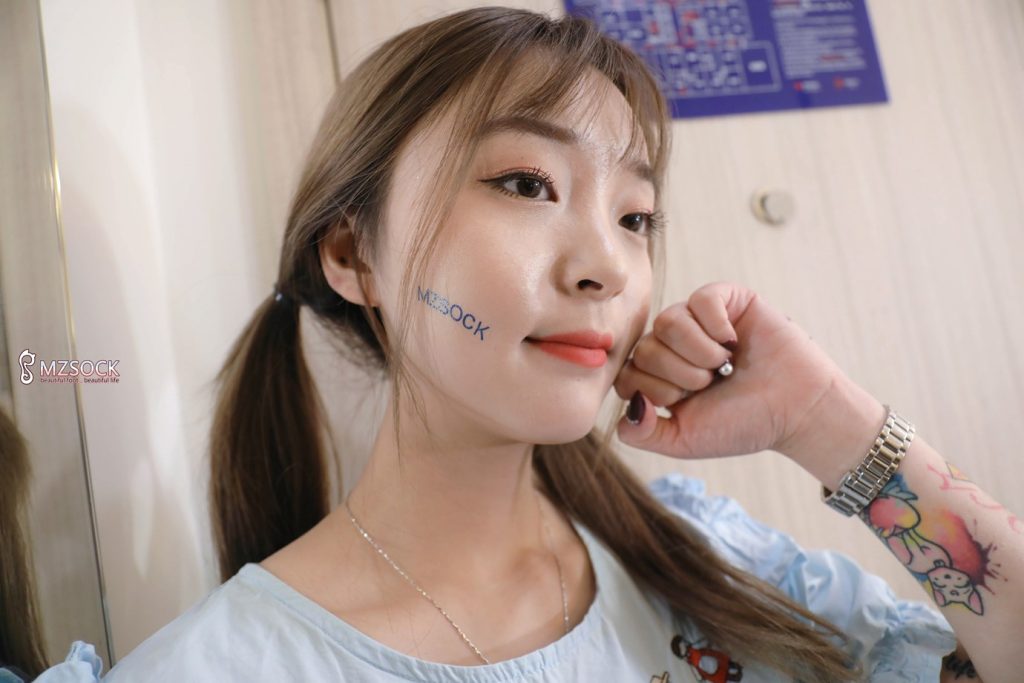 [MZSOCK]爱美足摄影作品 NO.200 梦琪[95P/166MB]插图1