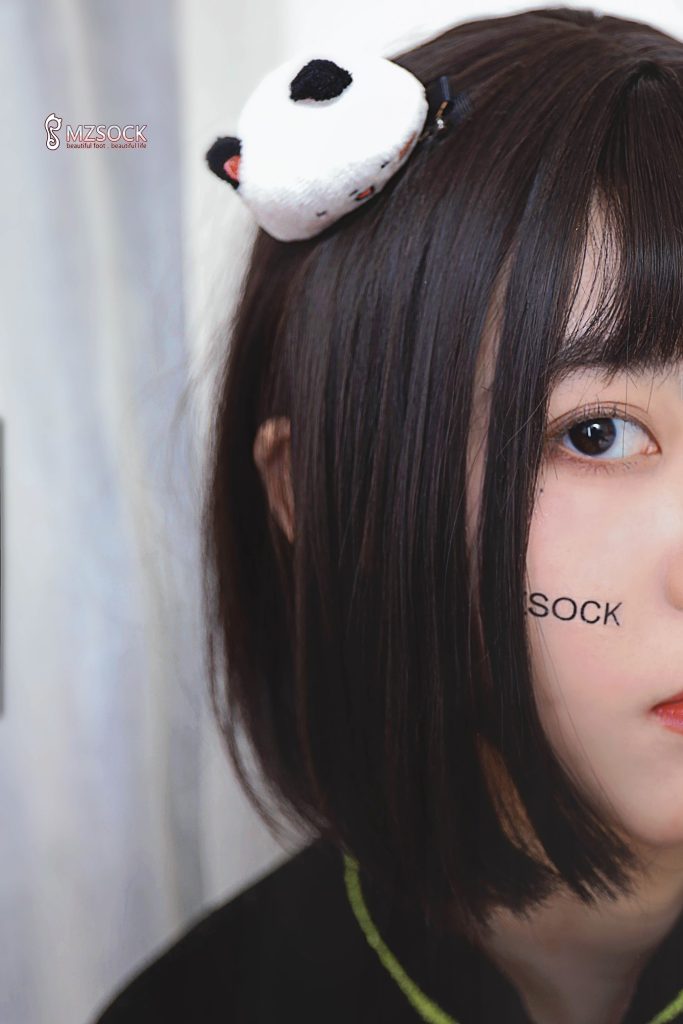 [MZSOCK]爱美足摄影作品 NO.203 安妮[61P/141MB]插图1