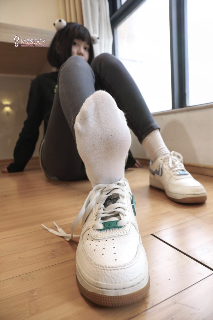 [MZSOCK]爱美足摄影作品 NO.203 安妮[61P/141MB]插图3