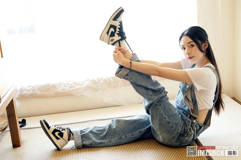 [MZSOCK]爱美足摄影作品 NO.216 琴子[158P/2.24GB]插图1
