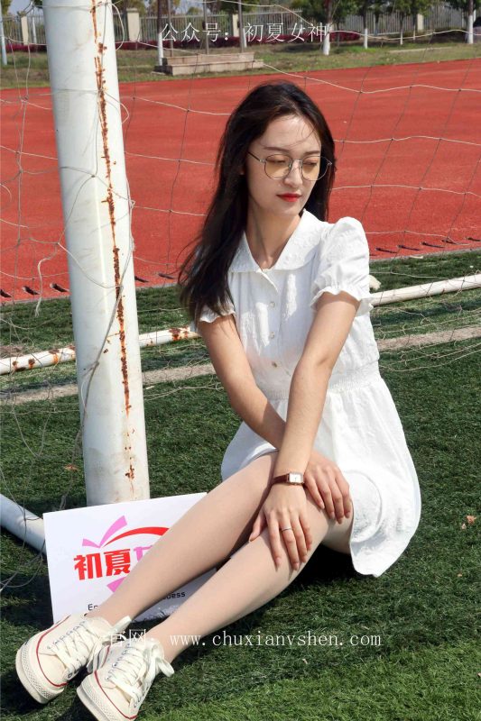 初夏女神 NO.004 邻家女孩校园生活篇-肉丝帆布鞋[145P/1V/6.52GB]-无料摄影圈