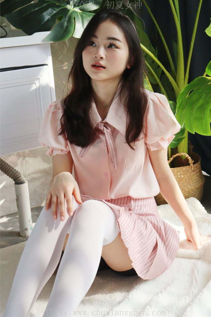 初夏女神 NO.015 十一 粉色S码休闲JK搭白色高跟鞋[97P/1V/6.40GB]插图2