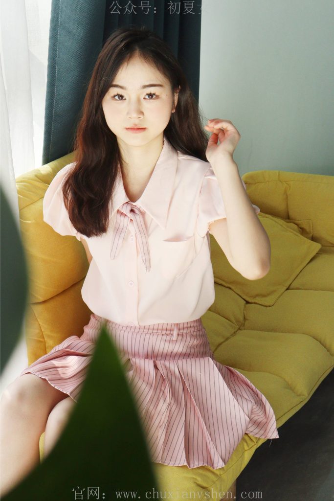 初夏女神 NO.015 十一 粉色S码休闲JK搭白色高跟鞋[97P/1V/6.40GB]插图3