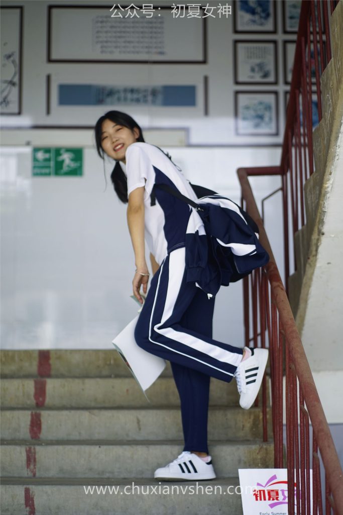 初夏女神 NO.027 点点 旧梦青春[172P/1V/6.61GB]插图1