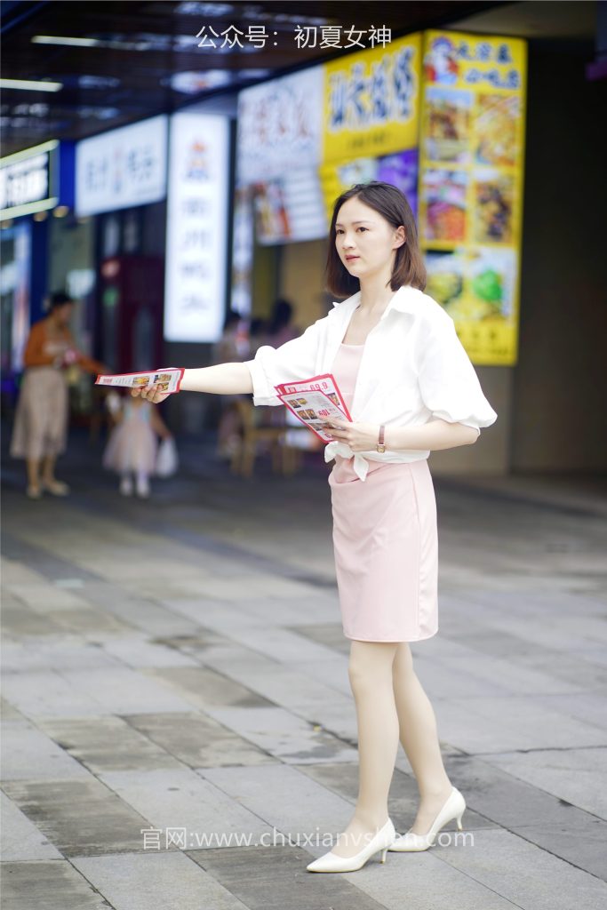 初夏女神 NO.036 大发 周末兼职[226P/1V/／7.36GB]插图1