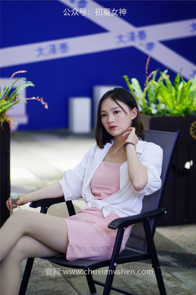 初夏女神 NO.036 大发 周末兼职[226P/1V/／7.36GB]插图2