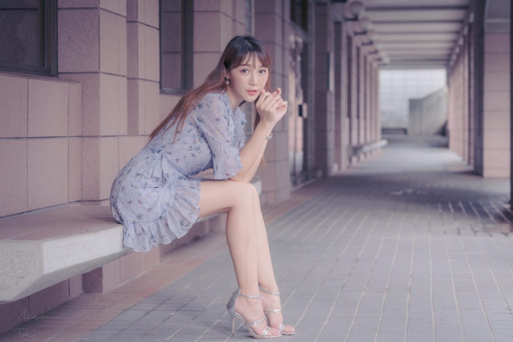 精选街拍摄影 No.113 彭琁 連衣短裙涼高美腿 [58P/74M]-无料摄影圈