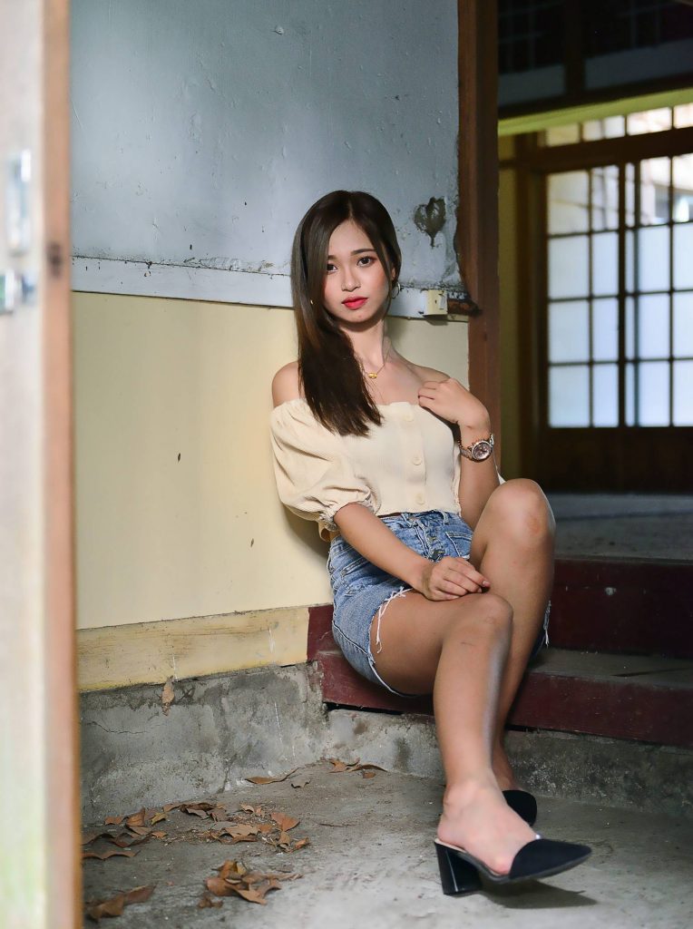 精选街拍摄影 No.124 許筱真 牛仔短裙高跟美腿 [73P/151M]插图3