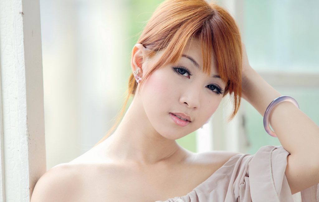 精选街拍摄影 No.128 小雯 露肩牛仔短褲涼高美腿 [80P/391M]插图2