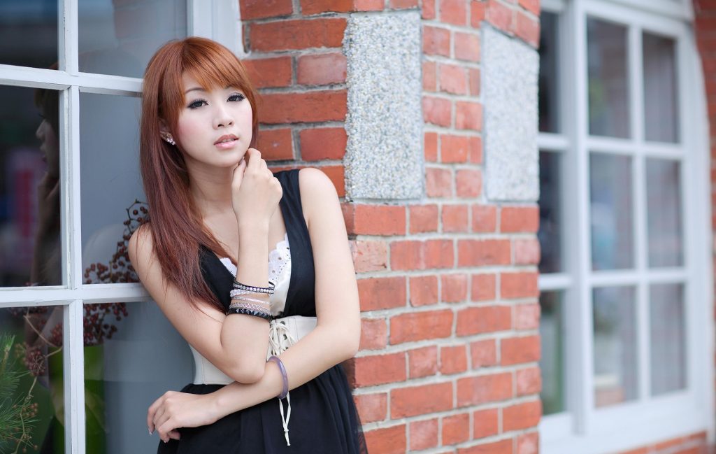 精选街拍摄影 No.129 小雯 牛仔短褲高跟美腿 [29P/147M]插图2