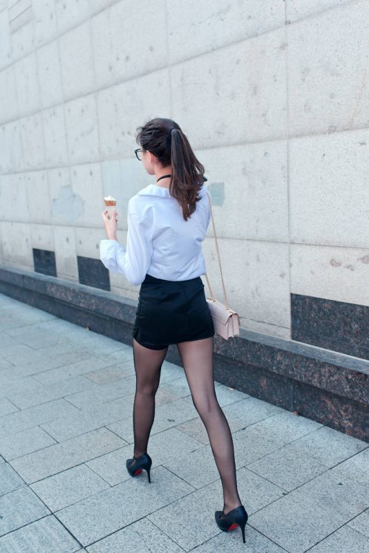 精选街拍摄影 No.171 OL极品黑丝美女婷婷的工作日常 2 [102P/97M]-无料摄影圈