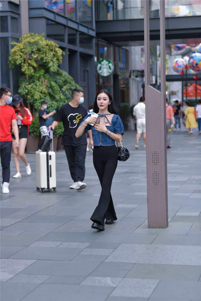 精选街拍摄影 No.188 好身材若隐不现系列之怕走光 [55P/24M]插图1