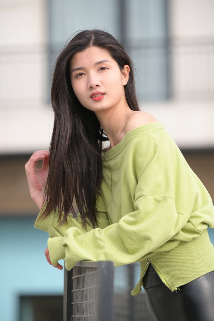 精选街拍摄影 No.192 皮裤-绿衣女孩 4 [99P/99M]插图3