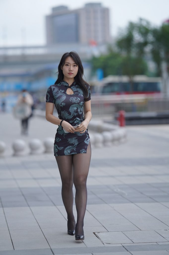精选街拍摄影 No.198 性感的黑丝改良旗袍（三） [100P/116M]插图3