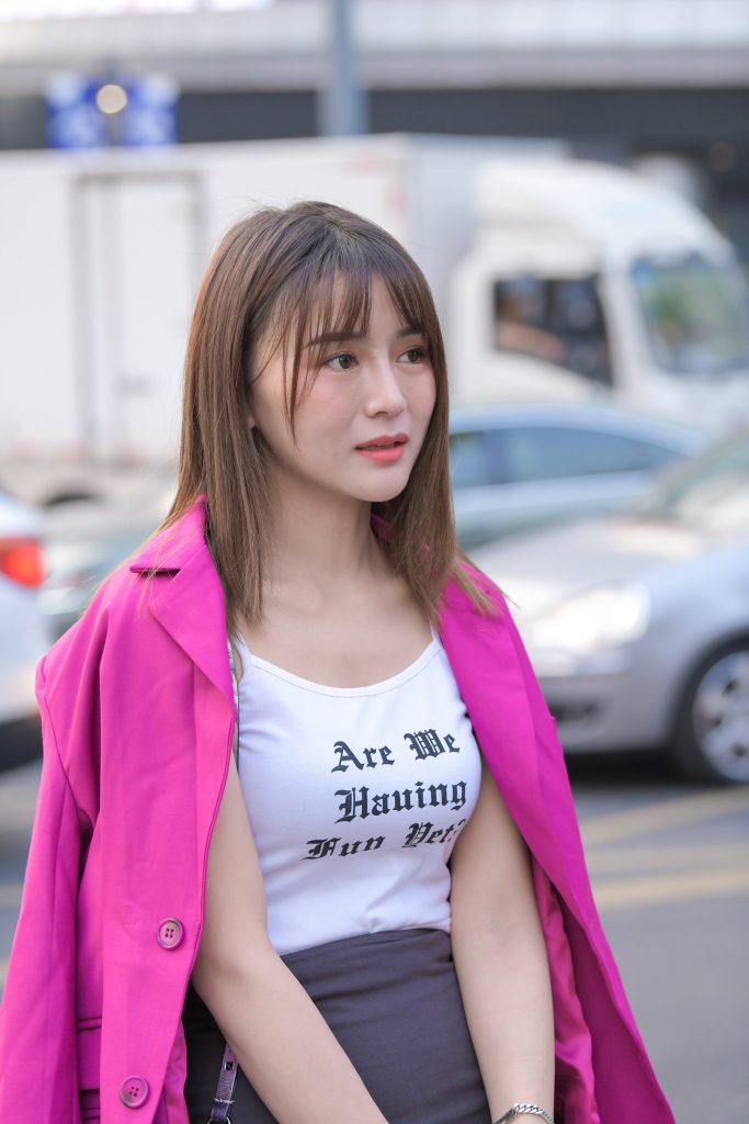 精选街拍摄影 No.228 漂亮的油亮丝袜长腿小姐姐 6 [111P/89M]插图1