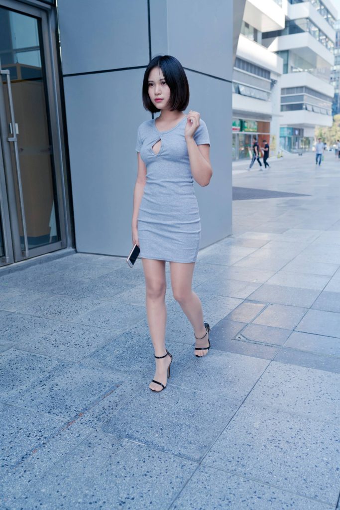 精选街拍摄影 No.229 在商业广场看哈哈镜的包臀裙肉丝萌宝儿 1 [110P/117M]插图1