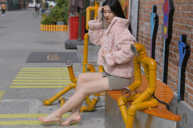 精选街拍摄影 No.250 时尚靓丽的嫩白美腿（三） [100P/111M]-无料摄影圈
