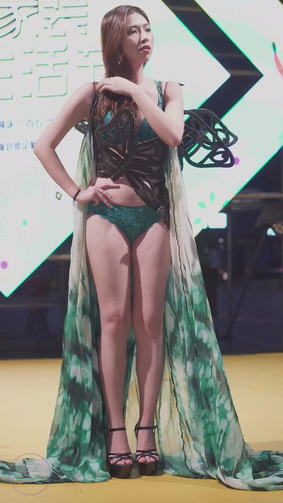 NO.0140 2021 广州安华汇维密内衣秀 Victoria’s Secret Fashion[1V/417MB]插图3