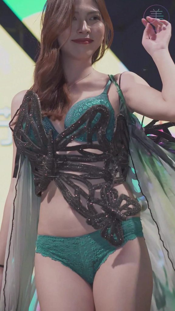 NO.0140 2021 广州安华汇维密内衣秀 Victoria’s Secret Fashion[1V/417MB]插图2