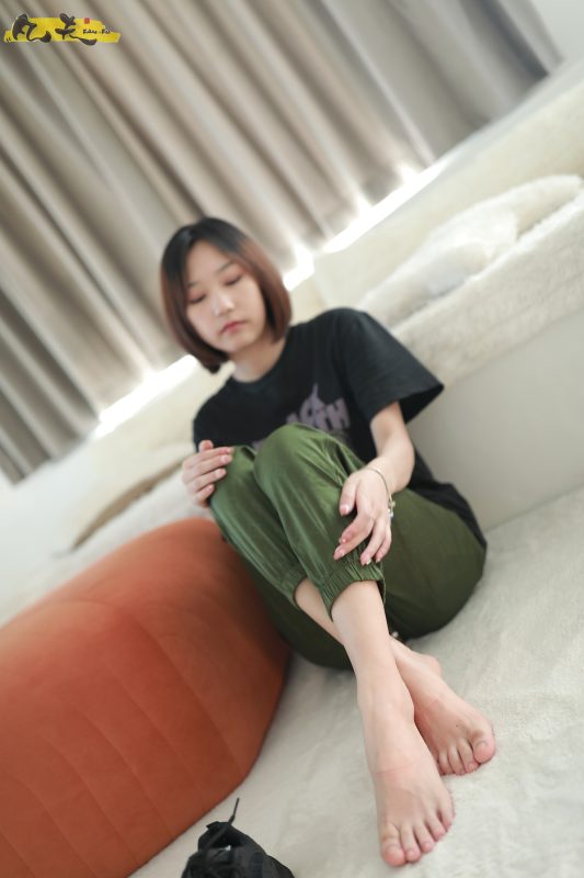 凡夫摄影 NO.0001 - 子轩板鞋船袜裸足[297P/1V/4.75GB]-无料摄影圈