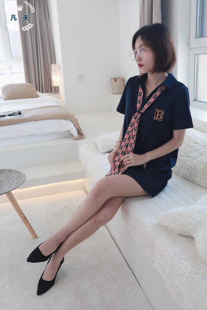 凡夫摄影 NO.0005 – 子轩连衣裙高跟美足[191P/1V/2.26GB]插图1