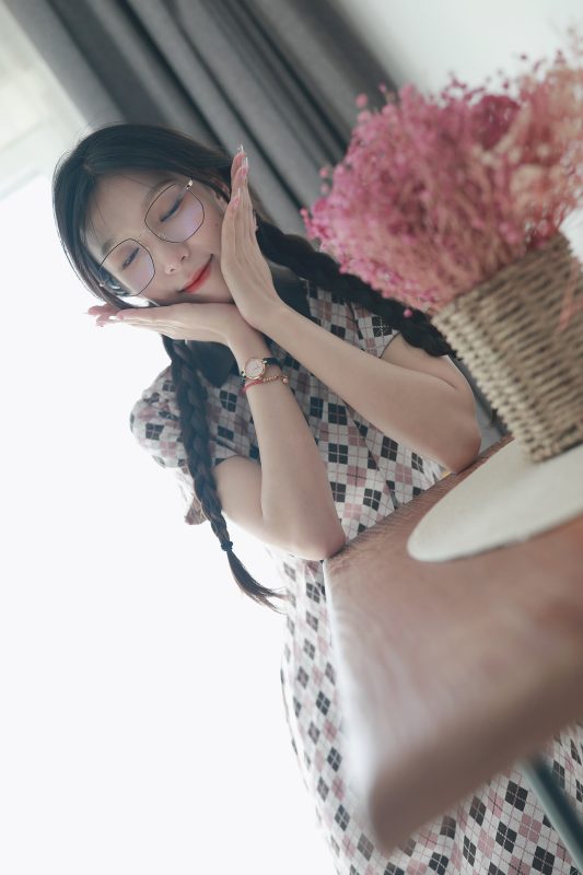 凡夫摄影 NO.0007 - 夏妹 板鞋白棉袜[207P/1V/3.46GB]-无料摄影圈