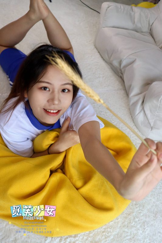 [觅芙少女]NO.006 初夏微风中扬起的马尾，是青春里最美的记忆[133P/1V/2.80GB]-无料摄影圈