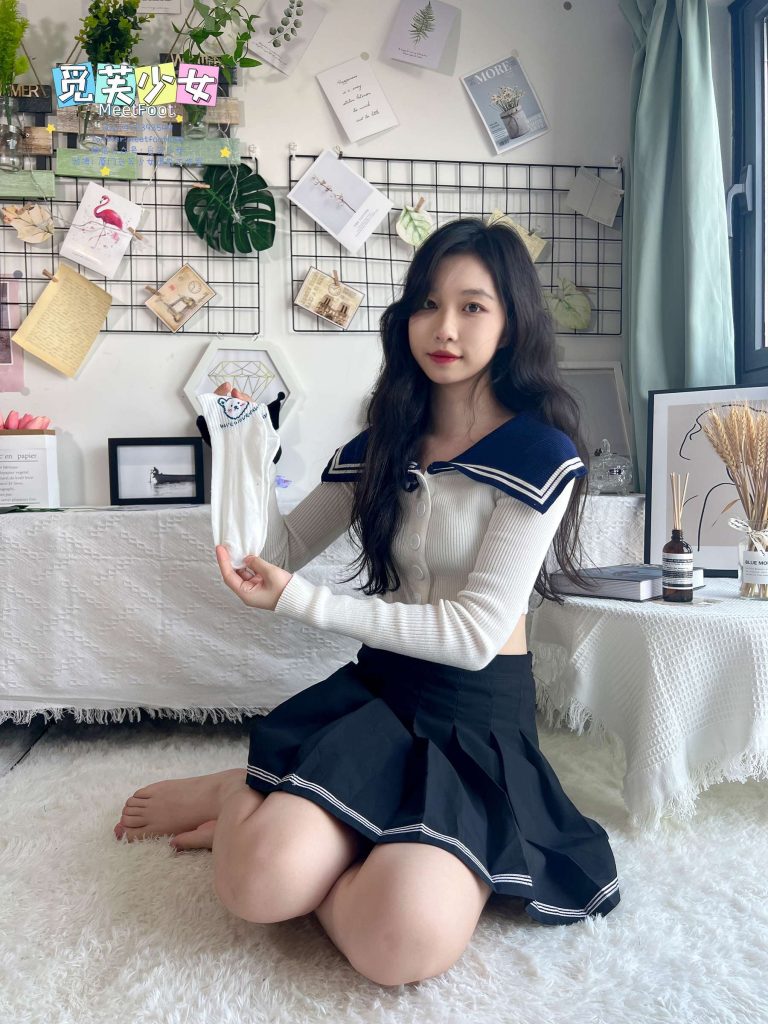 [觅芙少女]NO.018 JK短裙美少女-1 [105P/2V/4.77GB]插图2