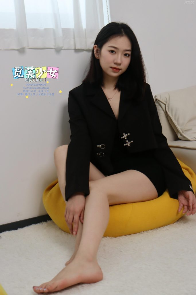 [觅芙少女]NO.029 昕昕-想撩你一夏，可以吗[201P/1V/2.21GB]插图3