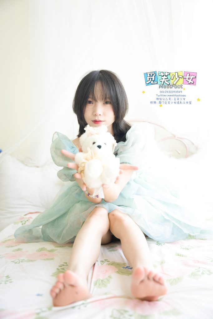 [觅芙少女]NO.033 小婉-一袭蓝色纱裙构筑今晚浪漫的梦境[249P/1V/5.61GB]插图1