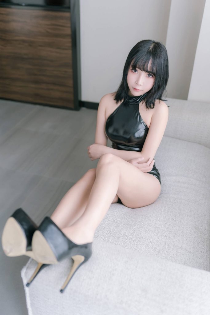 抱走莫子A_NO.017 高跟鞋 [41P/101MB]插图3