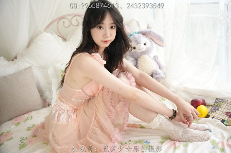 [觅芙少女]NO.055 桐桐-花不是为花店而开 而我只为你而来[128P/1V/3.30GB]-无料摄影圈