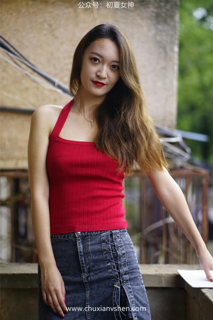 初夏女神 NO.058 依依 复古街头[130P/1V/4.44GB]插图2