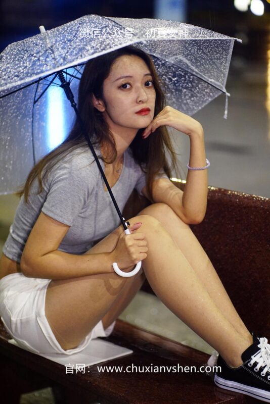 初夏女神 NO.065 依依 夏日夜雨[72P/1V/3.75GB]-无料摄影圈