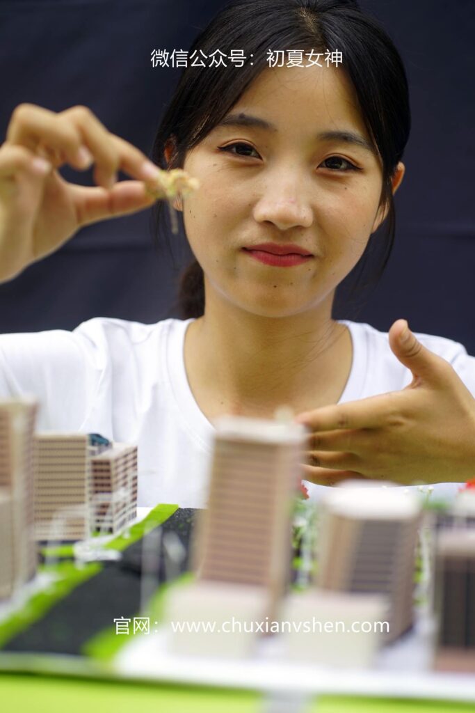 初夏女神 NO.066 点点 误入小人国[110P/1V/4.11GB]插图1