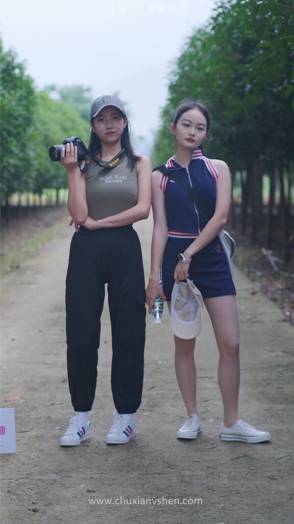 [初夏女神] NO.095 点点&双双~《姐妹出行》夏季登山记 [163P/2V/12.7G]插图1