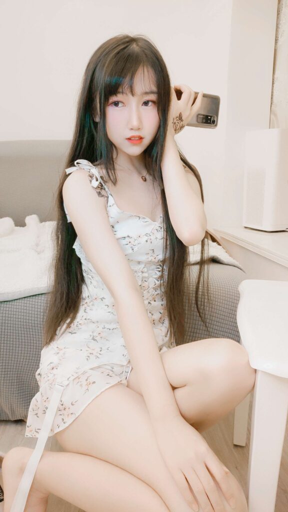 不呆猫 NO.015 – 温柔风连衣裙[15P/17.8MB]插图3