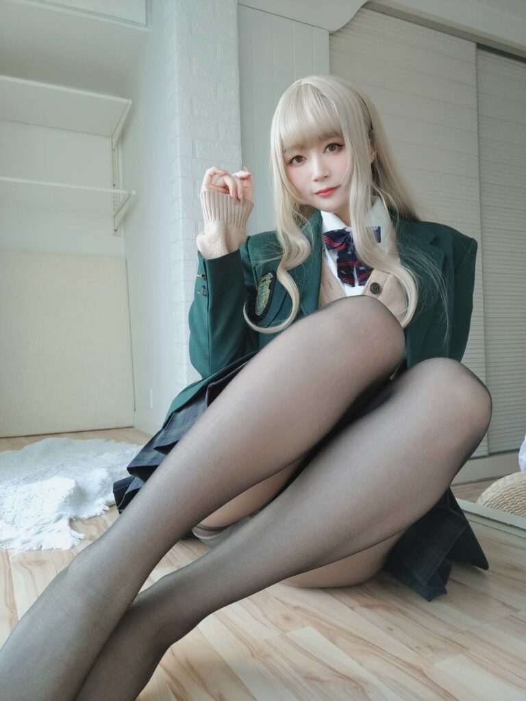 白银 NO.043 – 灰色空间[90P/1V/578MB]插图2