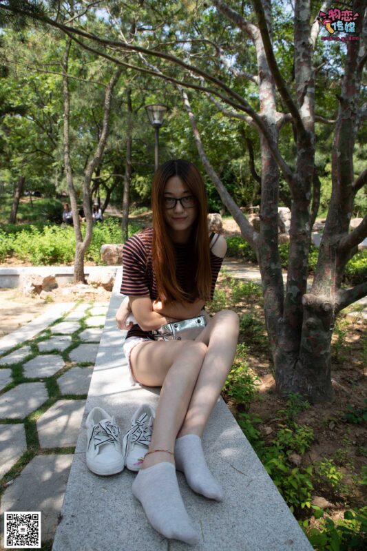 物恋传媒 No.023 腿长即正义！清纯长腿小姐姐帆布鞋配短棉袜 [235P/1V/2.68GB]-无料摄影圈