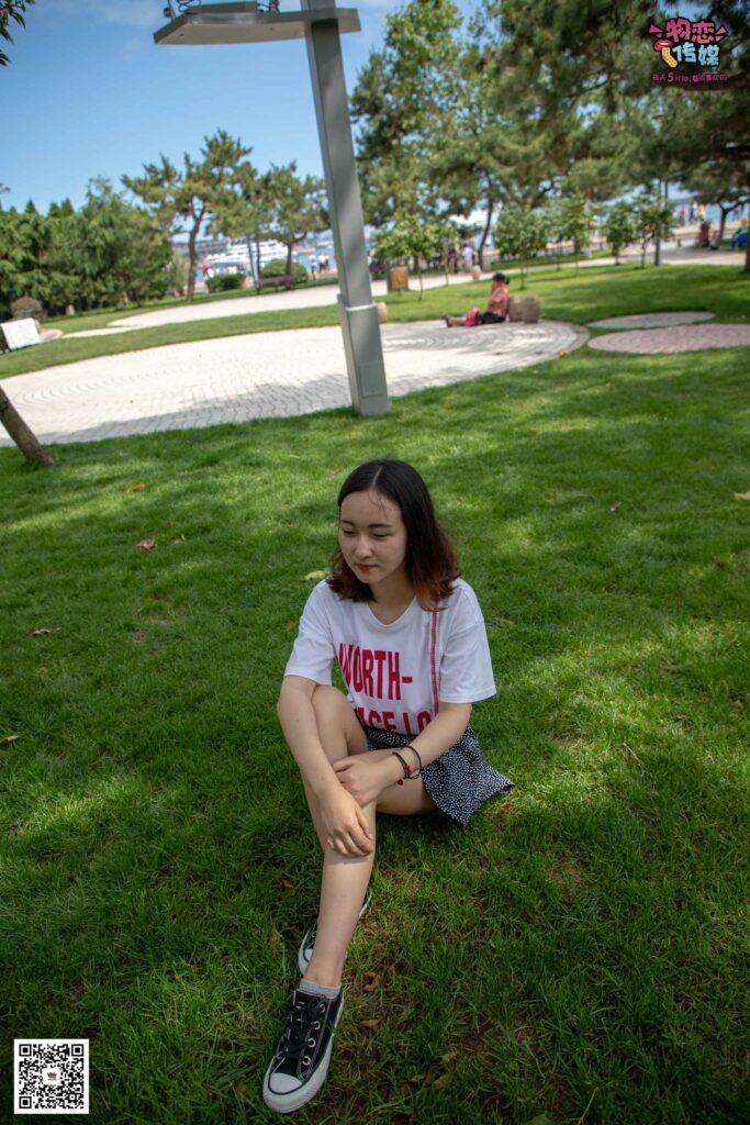 物恋传媒 No.024 黑灰色彩，不一样的纯情 [167P/1V/1.72GB]插图2