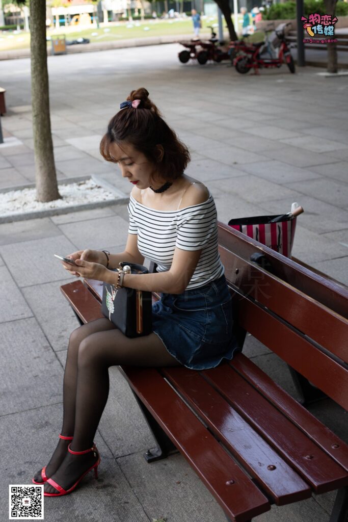 物恋传媒 No.035 黑色星期五正式上线 [129P/1V/1.46GB]插图2