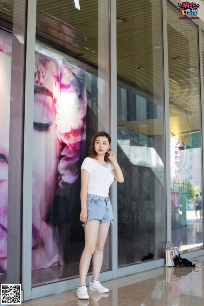 物恋传媒 NO.041 不一样的街拍风，快门下的时尚瞬间[159P/1V/1.04GB]插图1