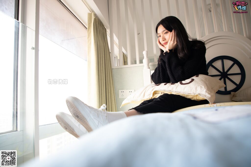 勿恋传媒 No.064 一朵花开的时间，奶牛袜子 [159P/1V/1.08GB]插图2