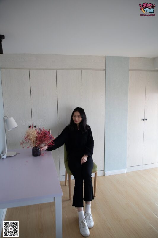 勿恋传媒 No.064 一朵花开的时间，奶牛袜子 [159P/1V/1.08GB]-无料摄影圈