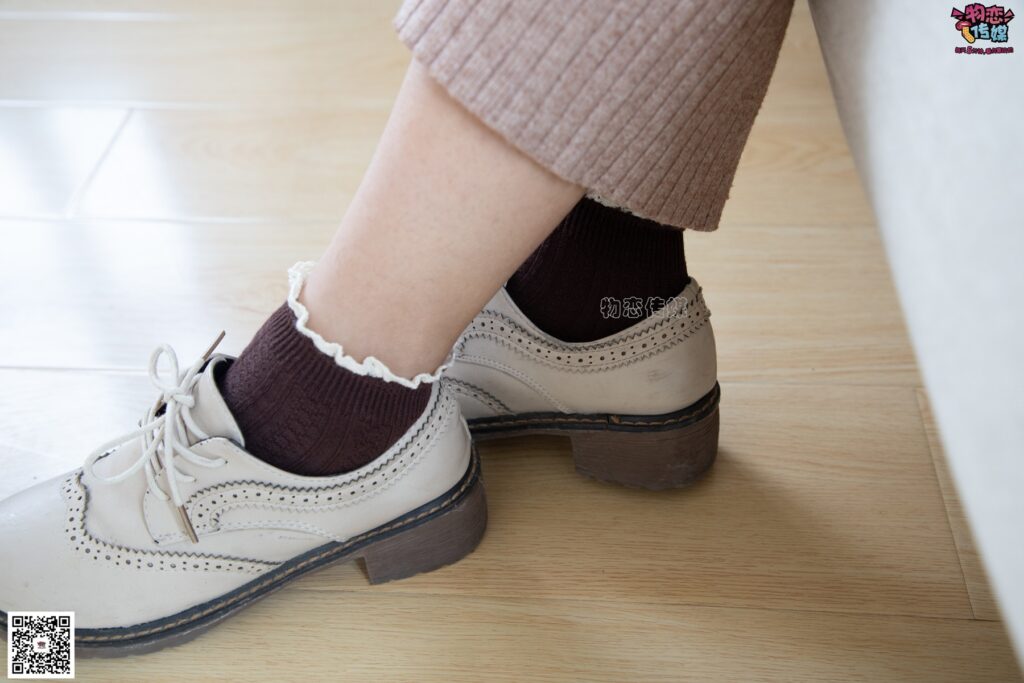 物恋传媒 NO.084 miya 今日份的迷醉型少女 [134P/1V/1.13G]插图3