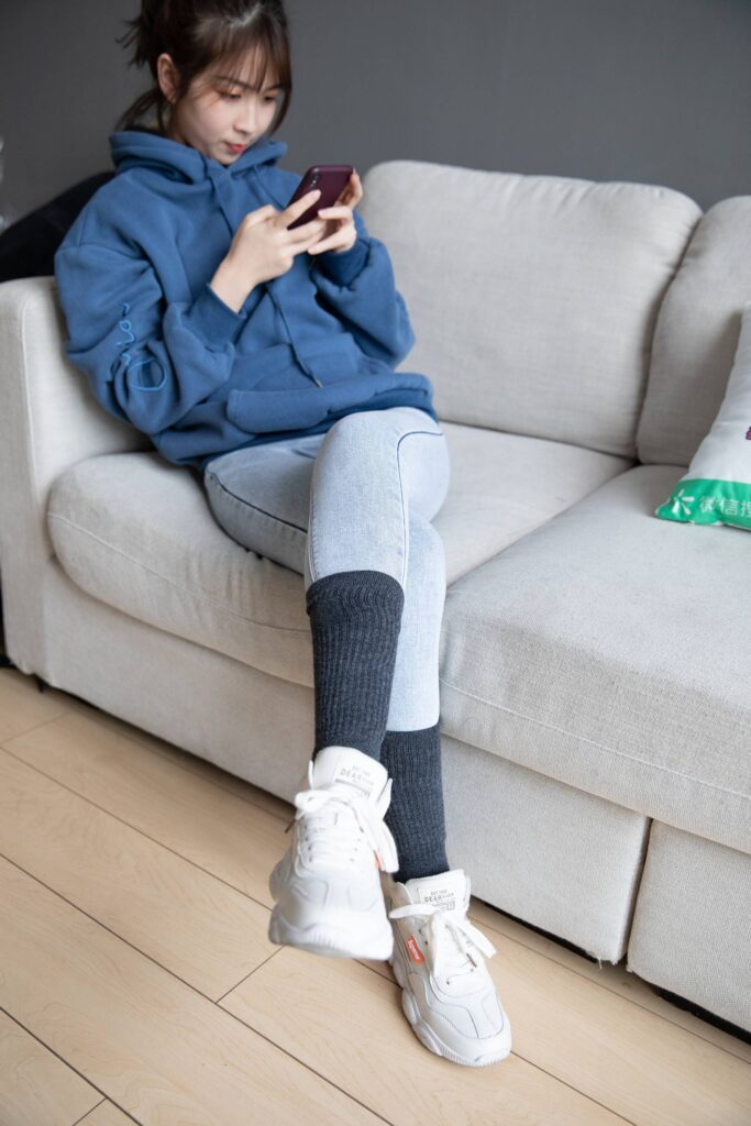 物恋传媒 NO.098 米莱-俏皮可爱长筒袜[177P/1V/2.34GB]插图2