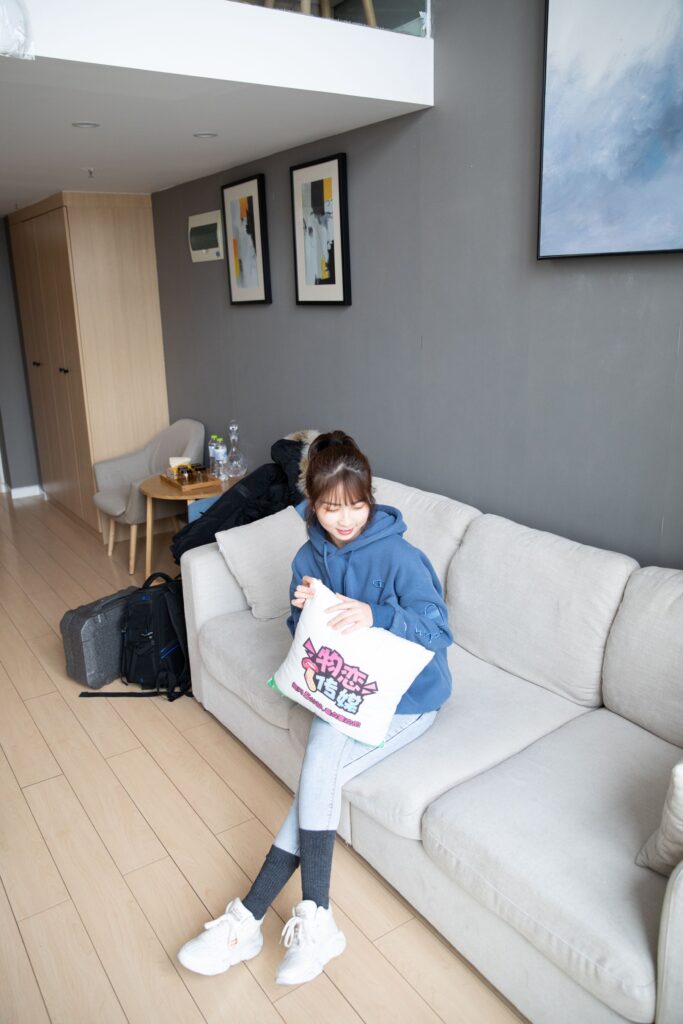 物恋传媒 NO.098 米莱-俏皮可爱长筒袜[177P/1V/2.34GB]插图1