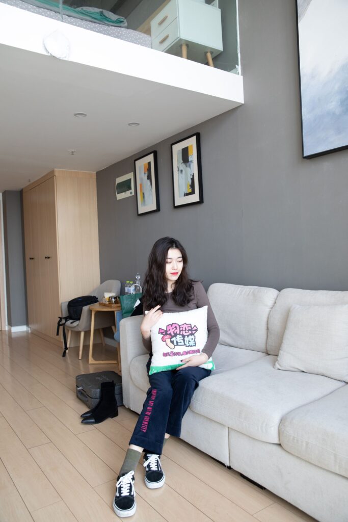 [物恋传媒] NO.099 佳琪-可御可萌-浪漫红唇的温柔 [149P/1V/2.03GB]插图1