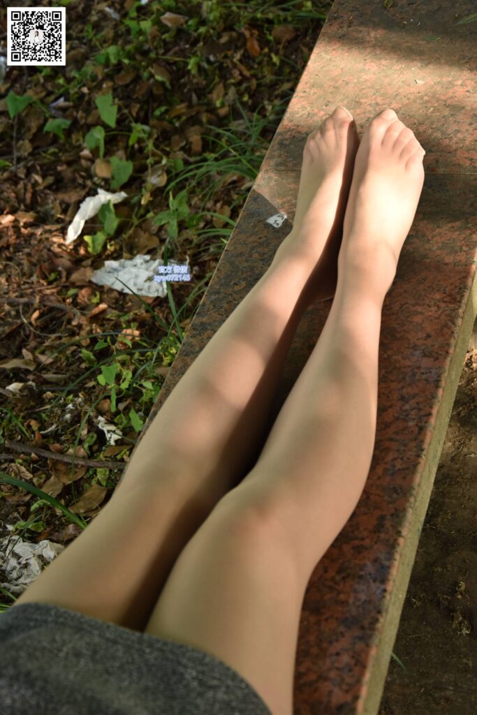 大生模拍 No.016 欣欣-可爱少女和丝袜 [97P/417MB]插图3