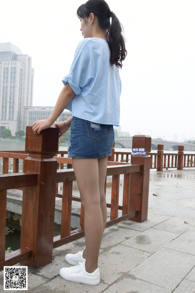 大生模拍 No.028 嘉嘉-女神灰丝 [60P/179MB]插图2